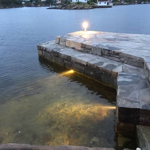 Ny brygge og båthus på Herøya